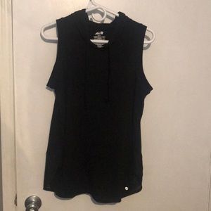 Sleeveless workout shirt with hood